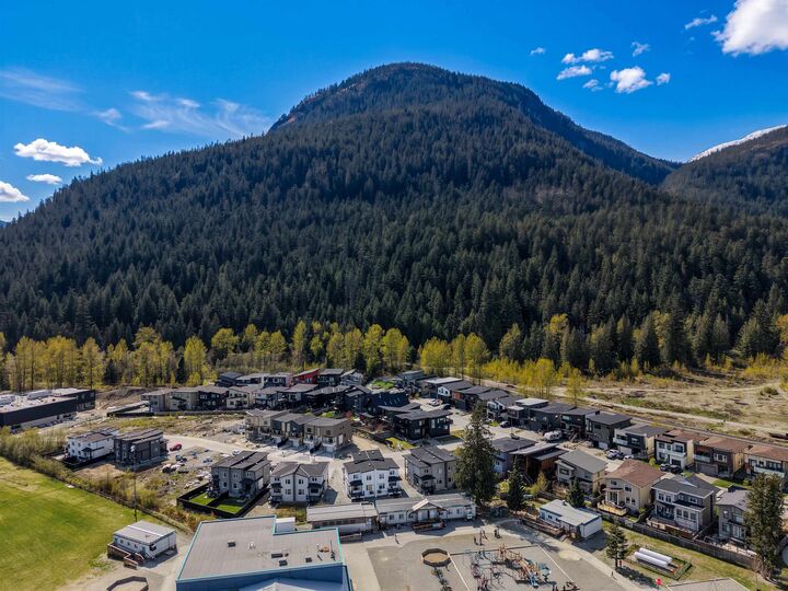 Property Photo: 1005 Phare Crescent BC V0N 2L1