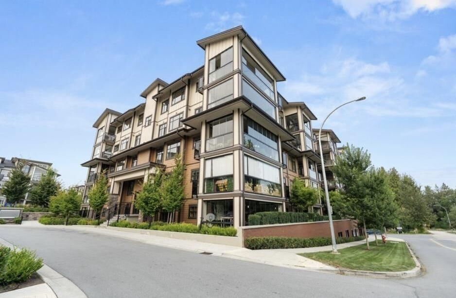 Property Photo: 20376 86 Avenue 210 BC V2Y 3P8