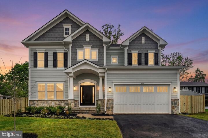 Property Photo: 606 Meadow Lane SW VA 22180