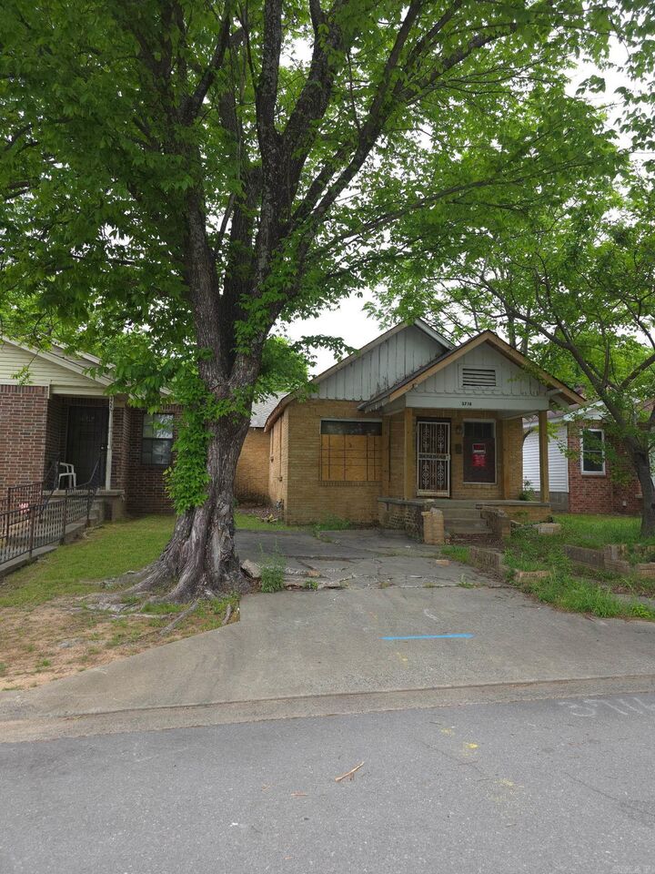 Property Photo: 3716 W 17th Street AR 72204
