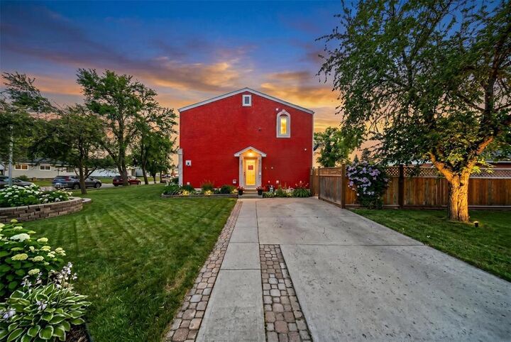 Property Photo:  85 Gendreau Avenue  MB R3V 1B6 