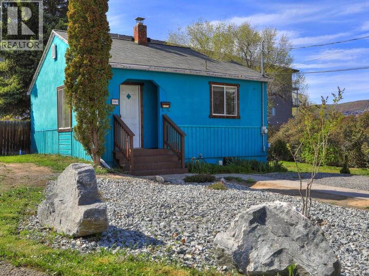 1802 31 Street — photo 1