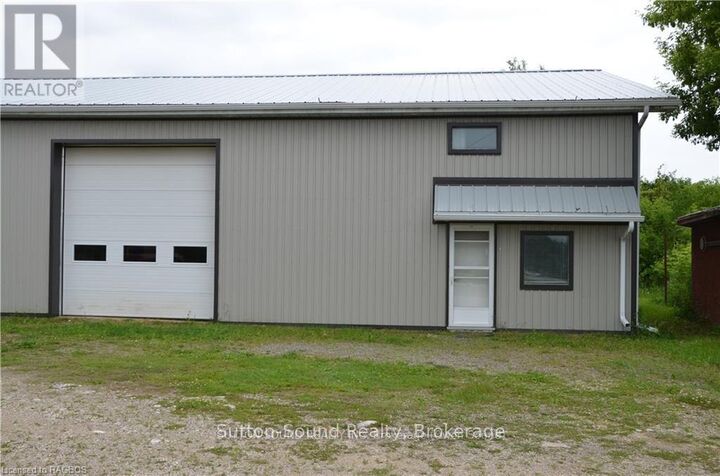 Property Photo: 402432 Grey Road 4 ON N0H 1R0