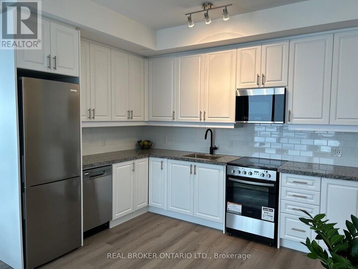 Property Photo: 2333 Khalsa Gate 703 ON L6M 0X7