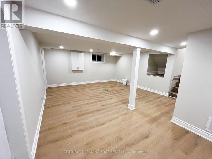 Property Photo:  50 Limeridge Road West  ON L9C 2V1 