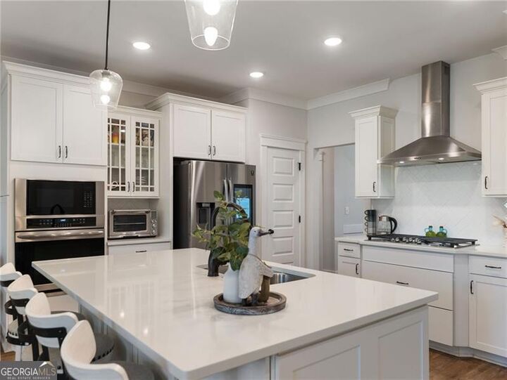 Property Photo:  6940 Manchester Drive  GA 30542 