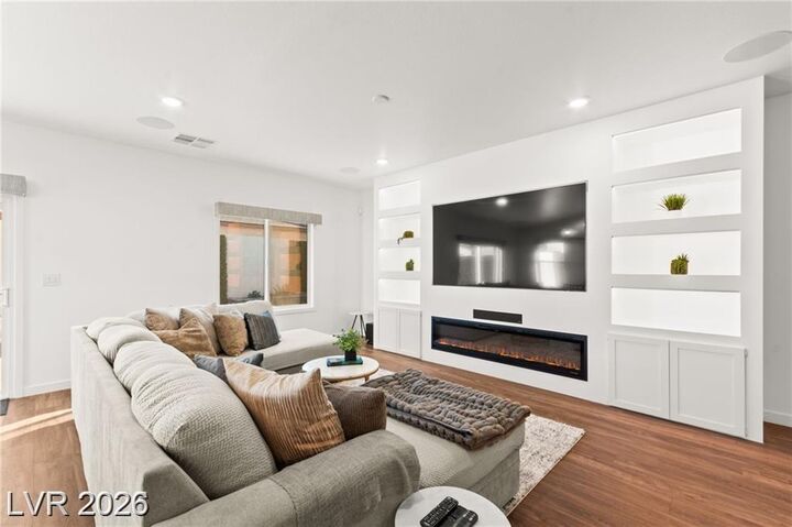 Property Photo:  3525 Raina Ridge Court  NV 89121 