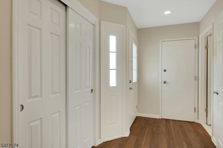 Property Photo:  18 Cable Ct  NJ 07045 