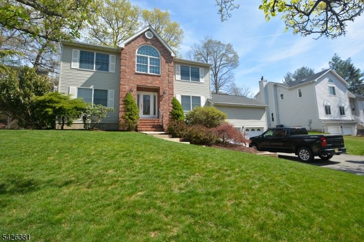 Property Photo:  27 Sherbrook Dr  NJ 07866 