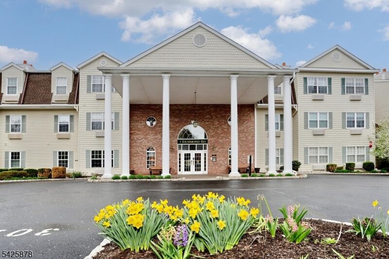 Property Photo: 1314 Richmond Rd 314 NJ 07480