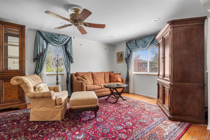 Property Photo:  83 Town House Drive  NY 11762 