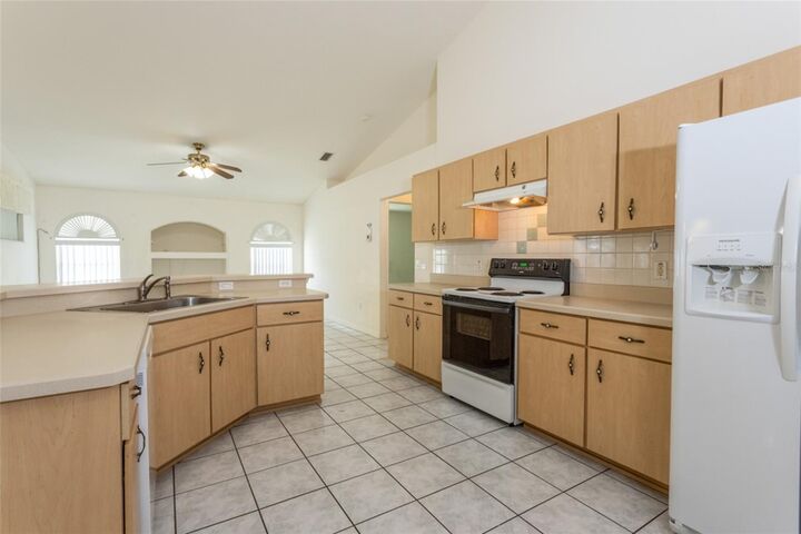 Property Photo:  38 Pittwick Lane  FL 32164 