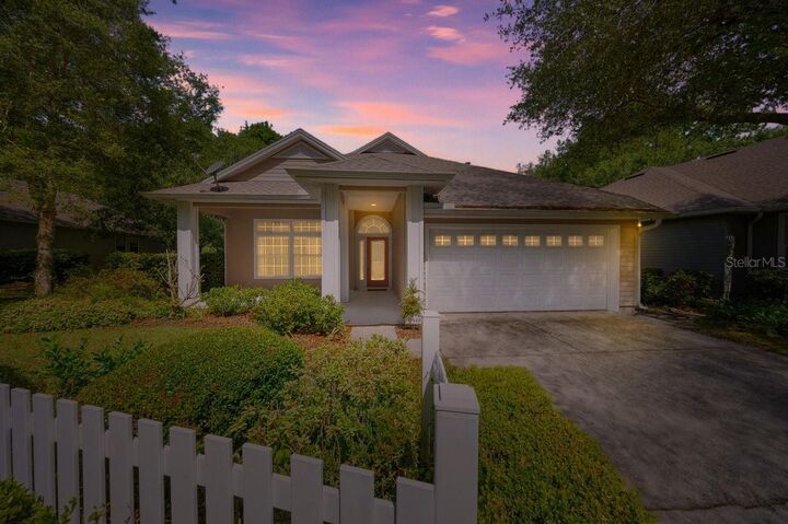 Property Photo: 10640 NW 32nd Place FL 32606