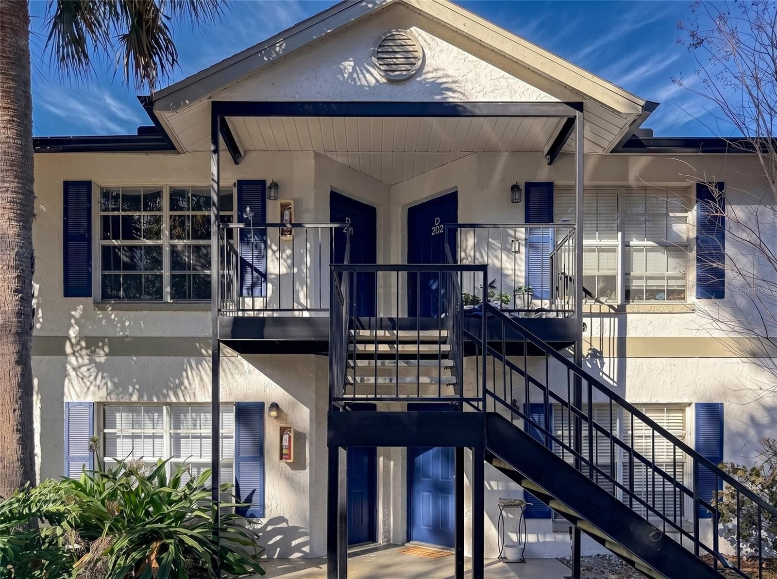 Property Photo:  3651 N Goldenrod Road D102  FL 32792 