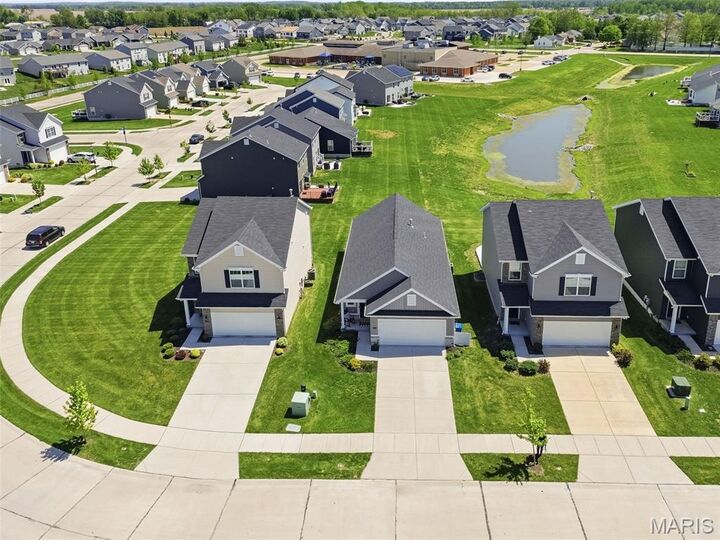 Property Photo:  235 Crestfield Court  MO 63301 