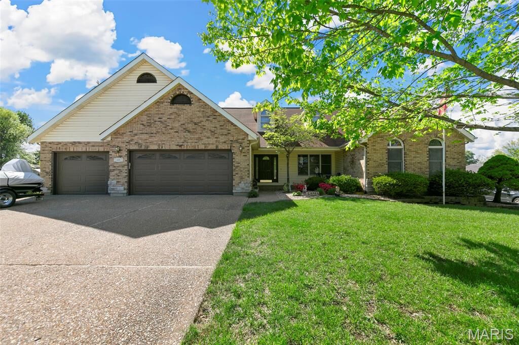 Property Photo:  609 Meyer Road  MO 63385 