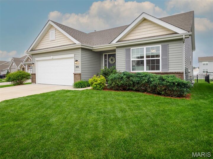 Property Photo:  3448 Charlestowne Crossing Drive  MO 63301 