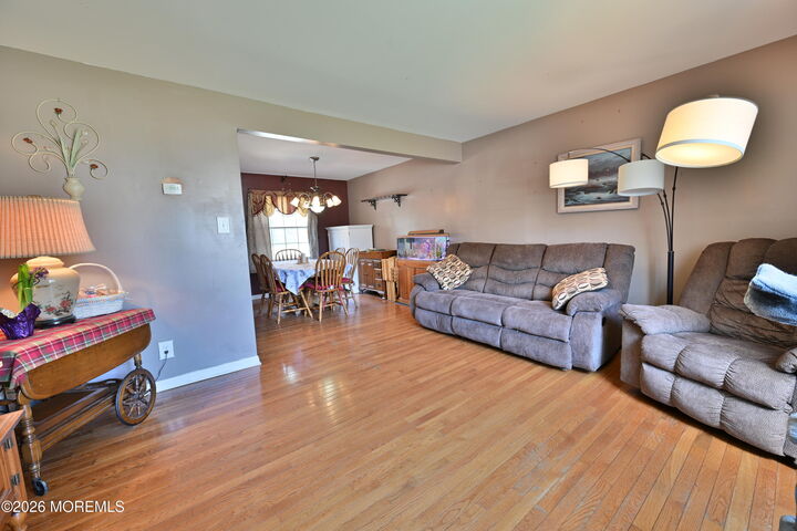 Property Photo:  71 Cedarbrook Lane  NJ 08087 