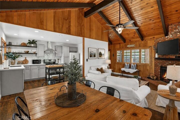 Property Photo:  176 Fir Terrace  CA 92321 