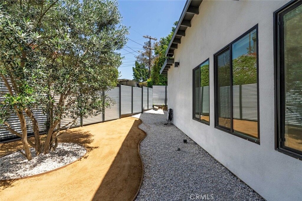 Property Photo:  1756 Rotary Drive  CA 90026 