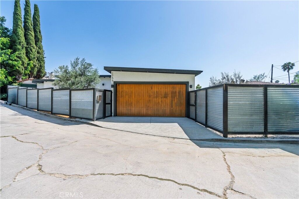 Property Photo:  1756 Rotary Drive  CA 90026 