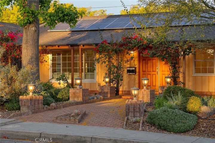 Property Photo:  1410 Grandview Avenue  CA 91201 