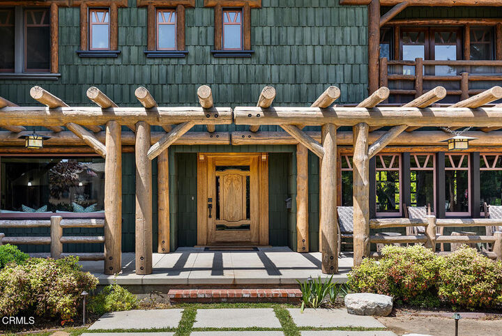 Property Photo:  1361 Ridge Way  CA 91106 