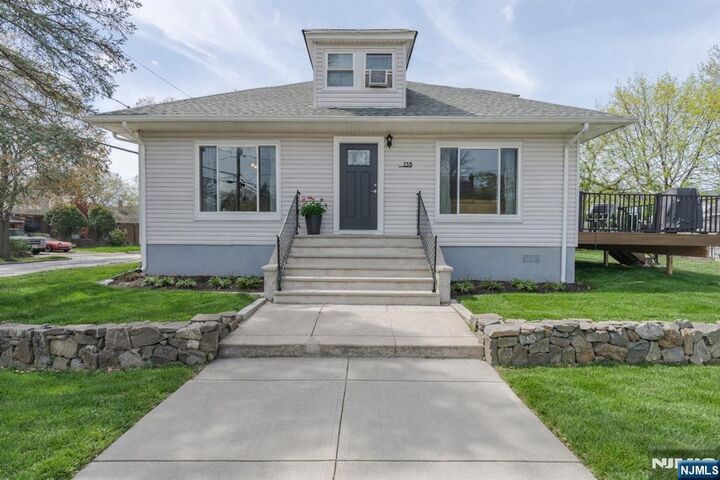Property Photo:  138 Summit Avenue  NJ 07646 