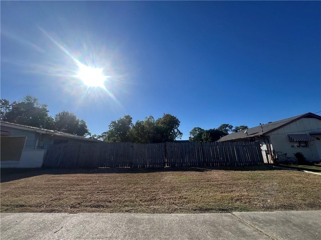 Property Photo:  4922 Sandalwood Street  LA 70127 