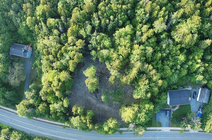Property Photo: 950 Fall River Road NS B2T 1E9