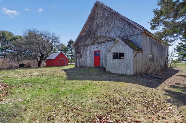 Property Photo: 2722 Highway 2 Highway NS B0M 1B0