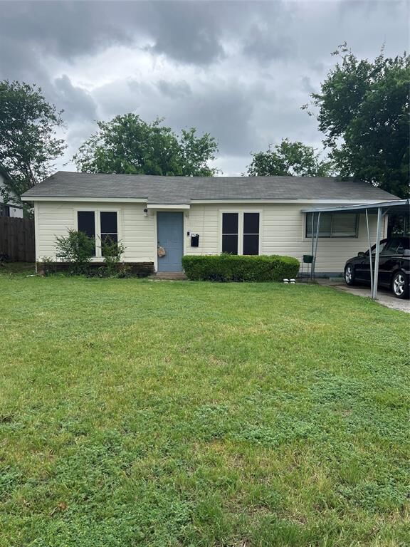 Property Photo:  5409 Houghton Avenue  TX 76107 