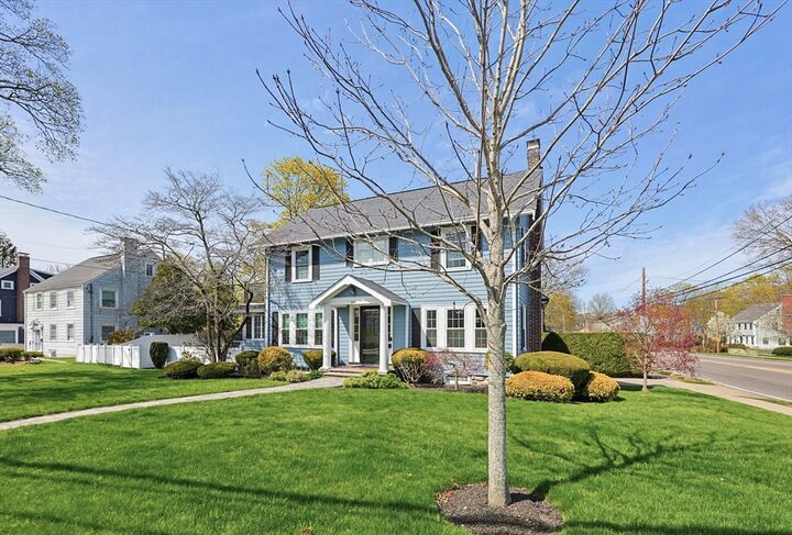 Property Photo: 434 Brook Rd MA 02186