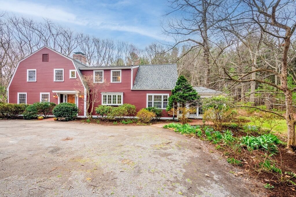 Property Photo:  134 Sandy Pond Rd  MA 01773 