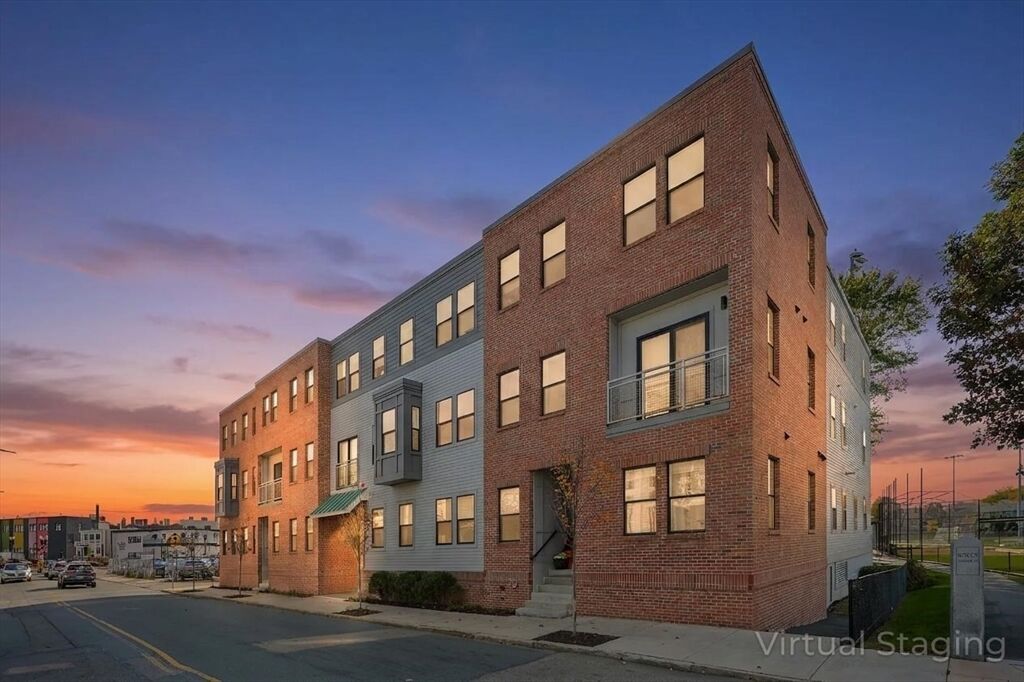 Property Photo:  16 Boardman Street 303  MA 02128 