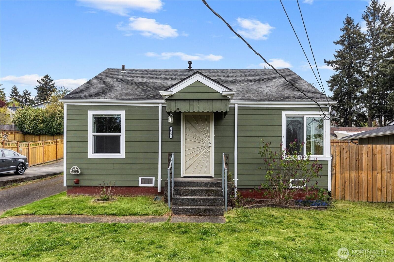 Property Photo:  9055  Yakima Avenue  WA 98444 