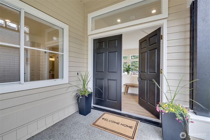 Property Photo:  1406  144th Street SE  WA 98012 