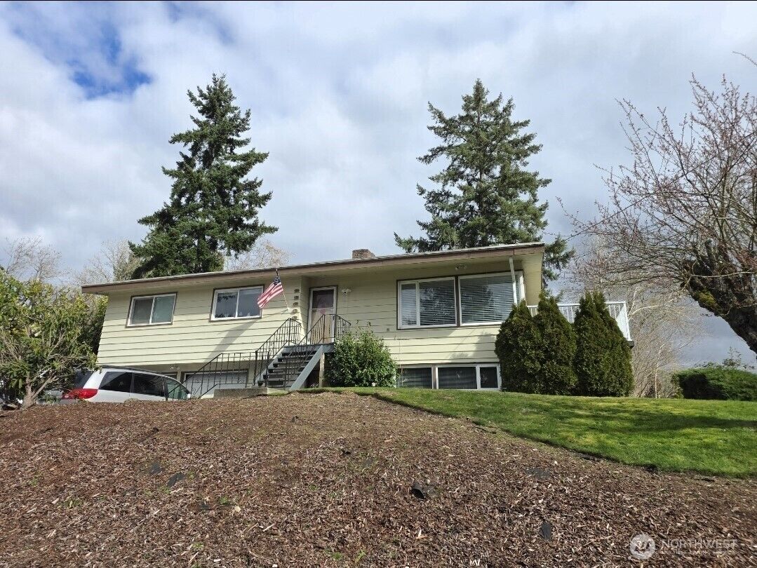Property Photo:  22606  26th Avenue S  WA 98198 