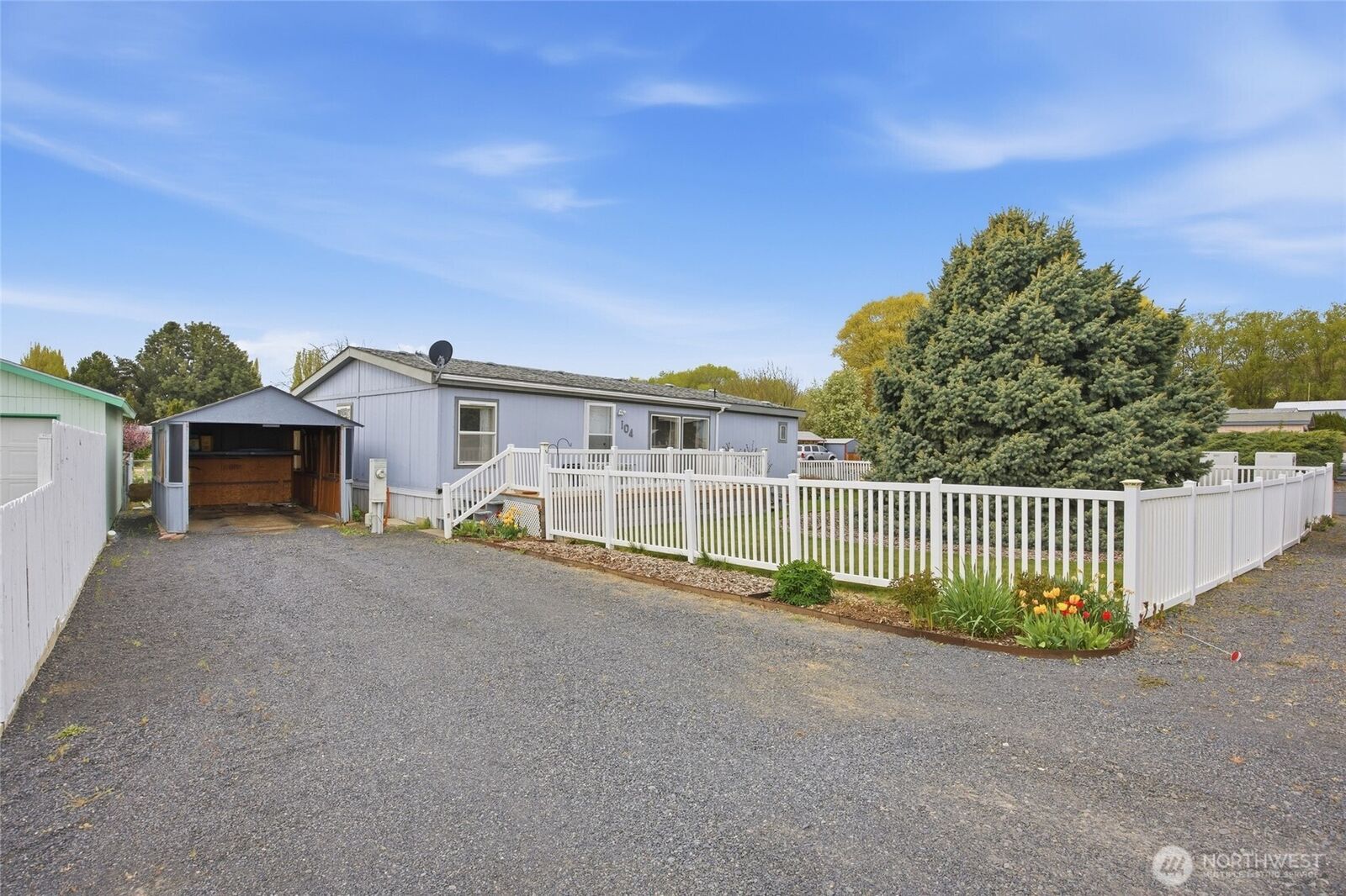 Property Photo: 2285 Basin Street SW 104 WA 98823