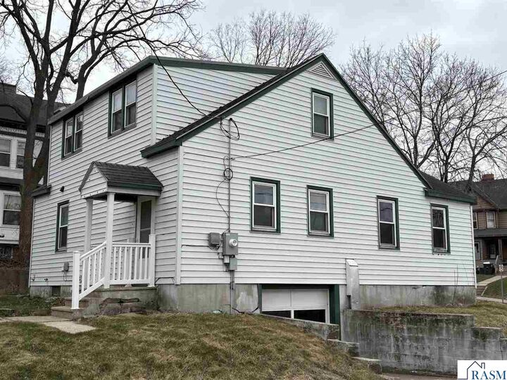 Property Photo:  315 Byron Street  MN 56001 