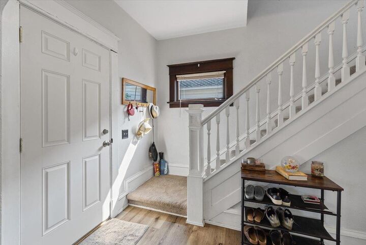 Property Photo:  2633 N Stevens St  WA 99205 