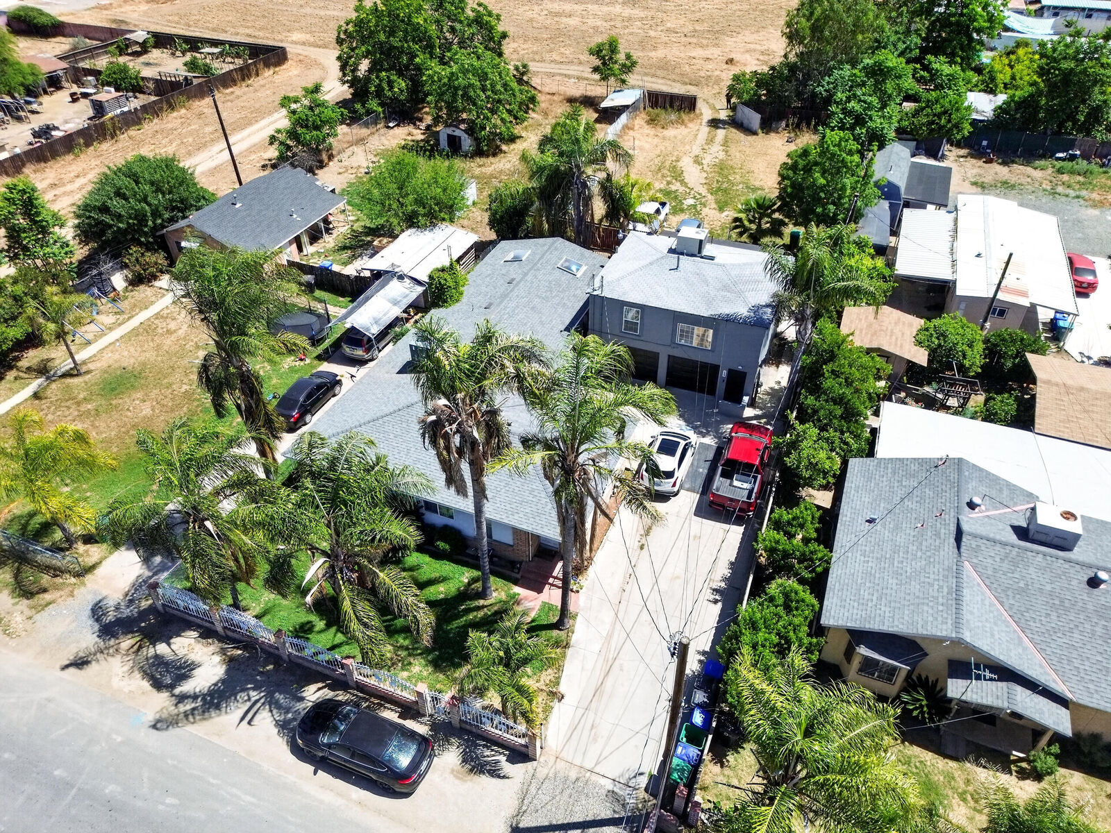 Property Photo:  124 S Maston Street  CA 93257 