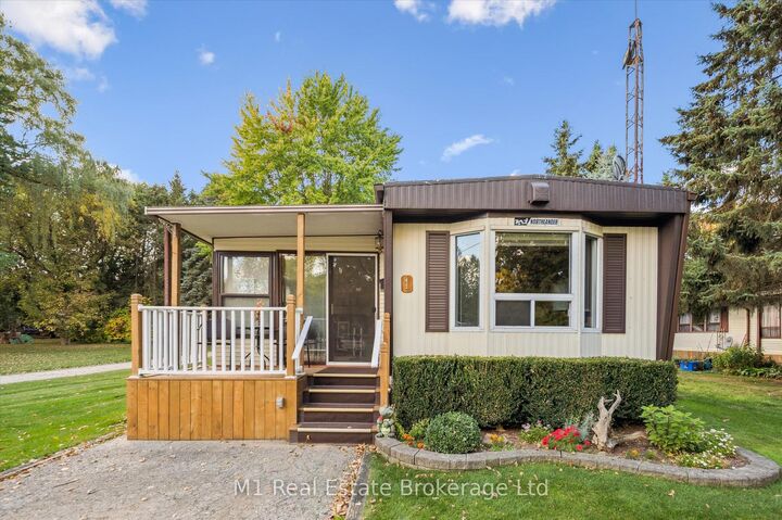 Property Photo: 1 Grand Vista Drive ON N0G 2L0