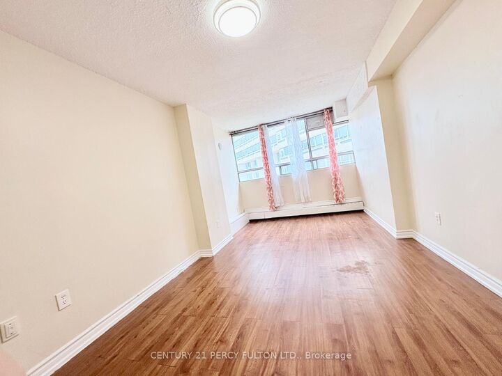 Property Photo:  5580 Sheppard Avenue E 414  ON M1B 2L3 