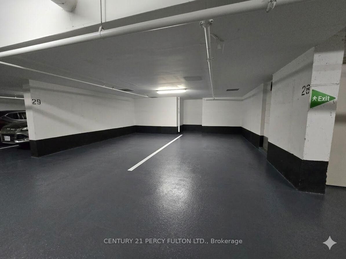 Property Photo: 181 Village Green Square P29 ON M1S 0K6