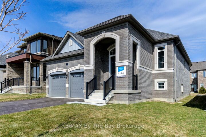 Property Photo:  15 Sun Valley Avenue  ON L9Z 0N6 