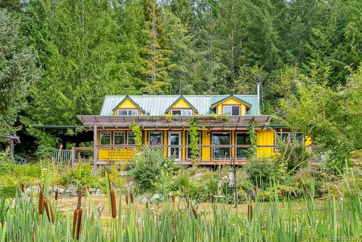 Property Photo: 481 Olmstead Rd BC V0P 1Z0