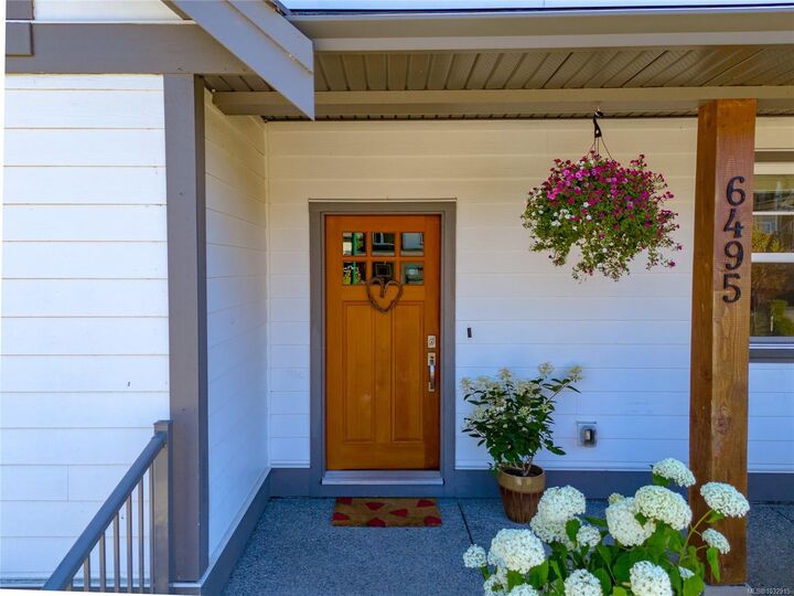 Property Photo:  6495 Callumwood Lane  BC V9Z 0W3 