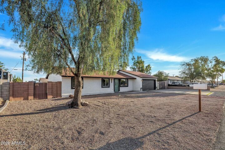 Property Photo:  11519 E Vine Avenue  AZ 85208 