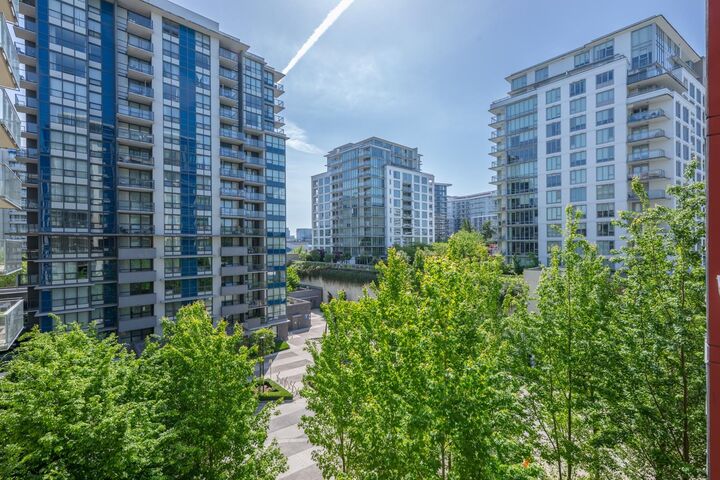 Property Photo: 7368 Gollner Avenue 709 BC V6Y 0H9